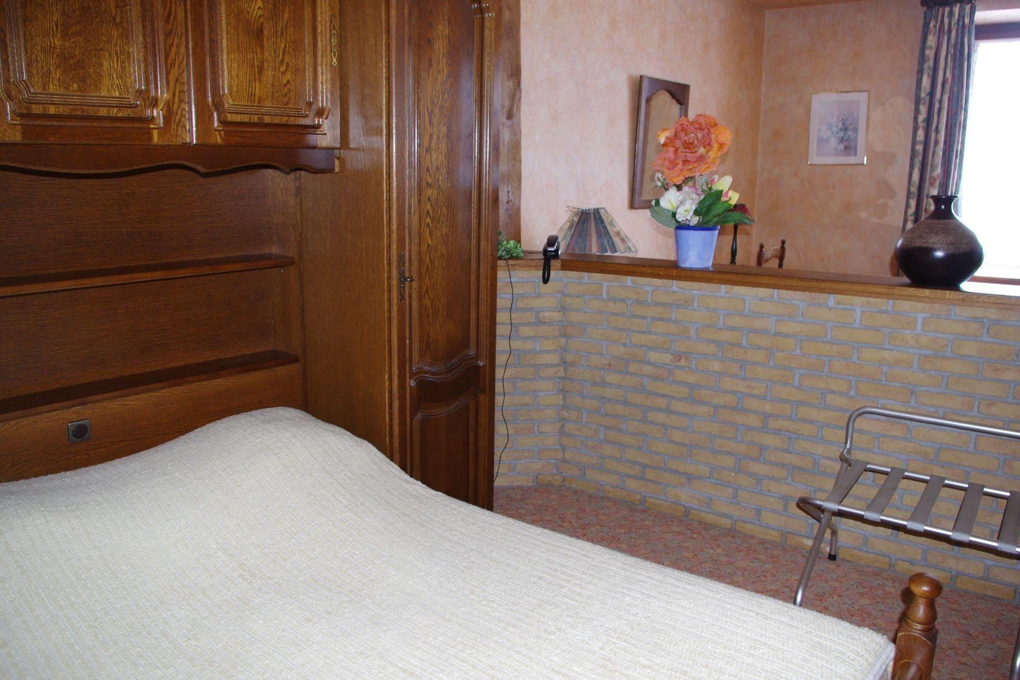 Auberge D'Alsace Hotel De France 부용 외부 사진