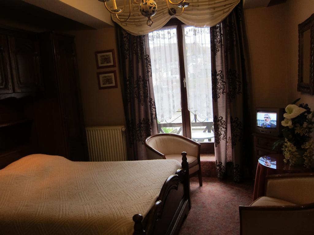 Auberge D'Alsace Hotel De France 부용 외부 사진